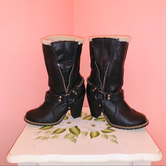 ❗️SOLD❗️ Candies Size Six HighHeel Boots - Picture 2 of 7